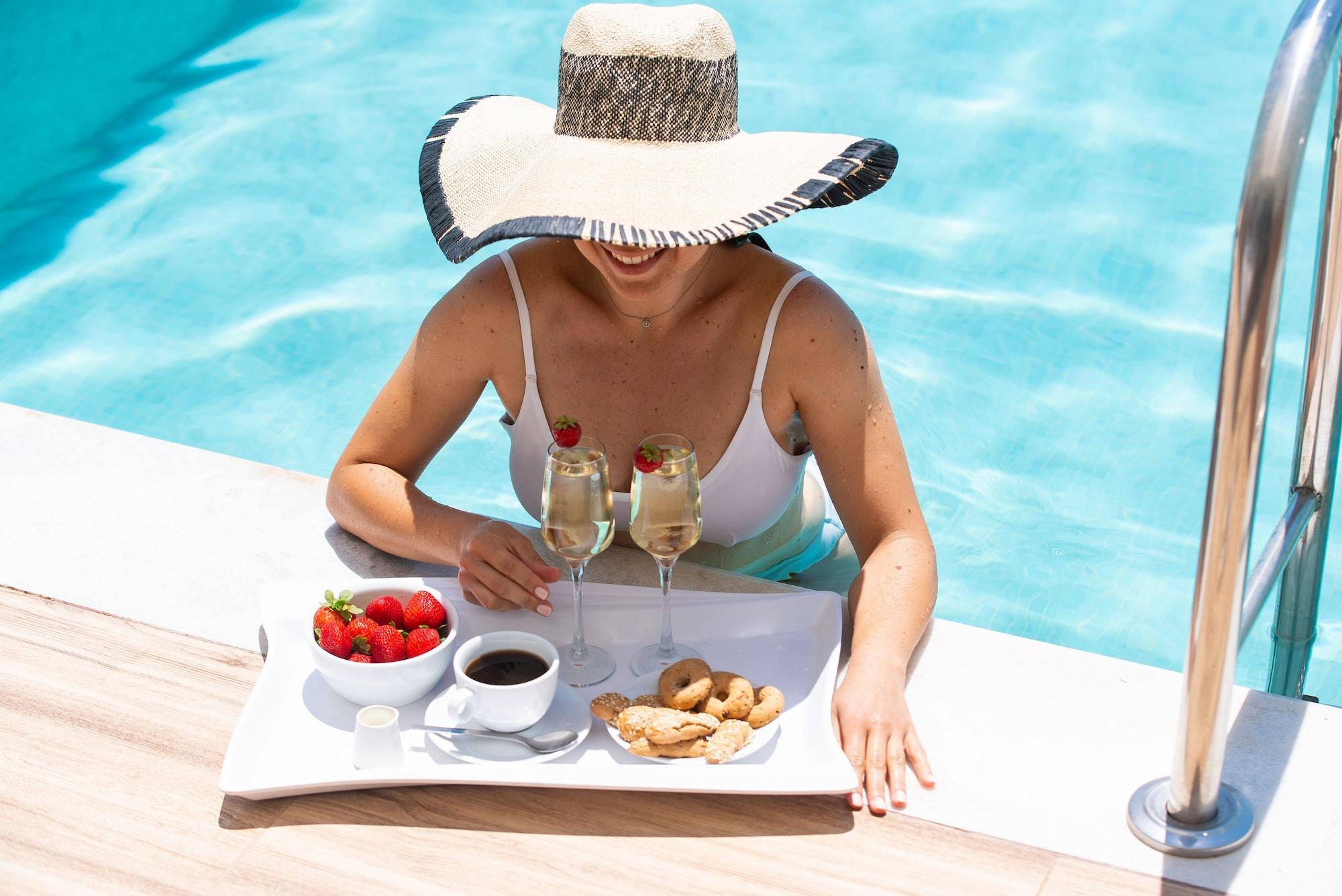 Avalon Palace (adults Only) Hotel